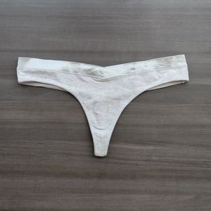 NWOT Grey and Silver Aerie Thong
